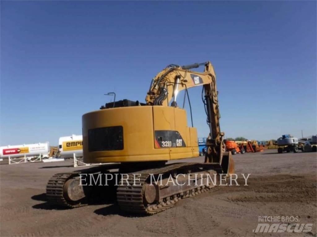 CAT 328DLCR Vikšriniai ekskavatoriai