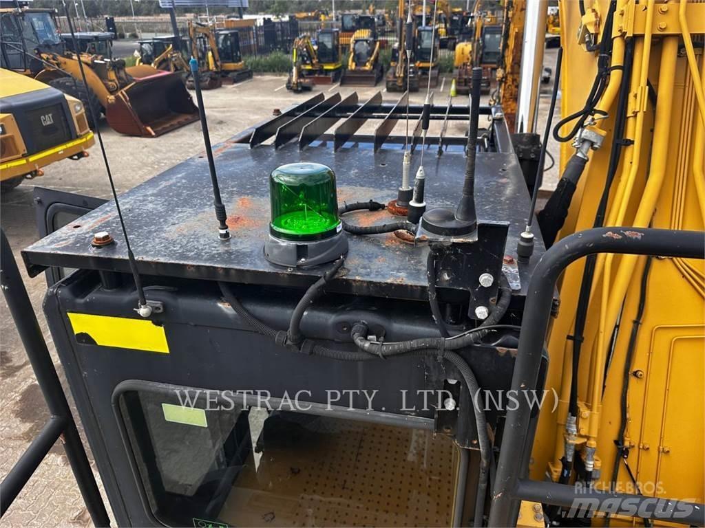 CAT 329DL Vikšriniai ekskavatoriai