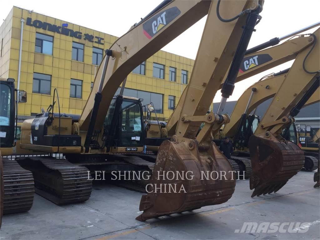 CAT 329DL Vikšriniai ekskavatoriai