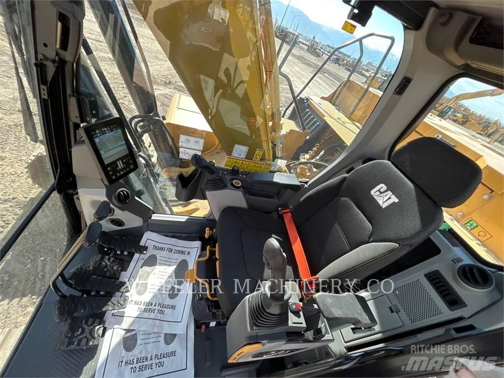 CAT 330 Vikšriniai ekskavatoriai