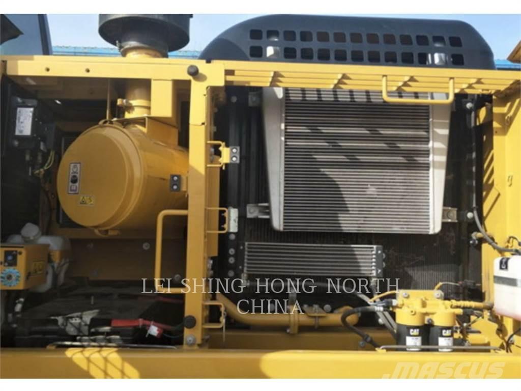 CAT 330-07 Vikšriniai ekskavatoriai