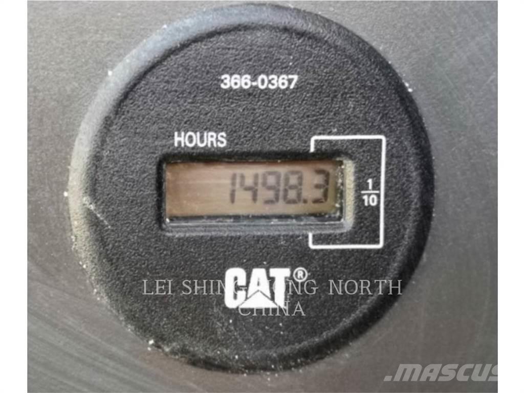 CAT 330-07 Vikšriniai ekskavatoriai