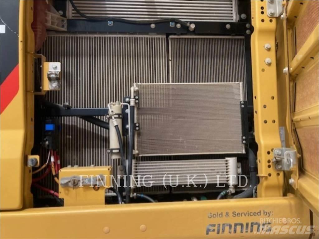 CAT 330 2D Vikšriniai ekskavatoriai