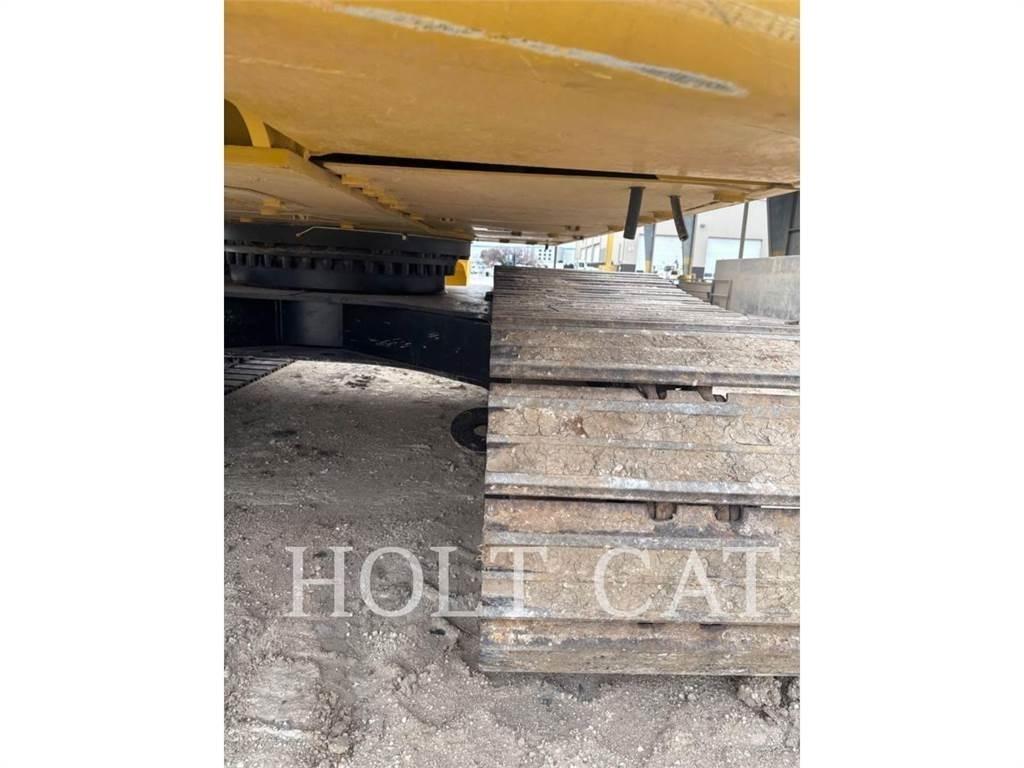 CAT 330 TC Vikšriniai ekskavatoriai