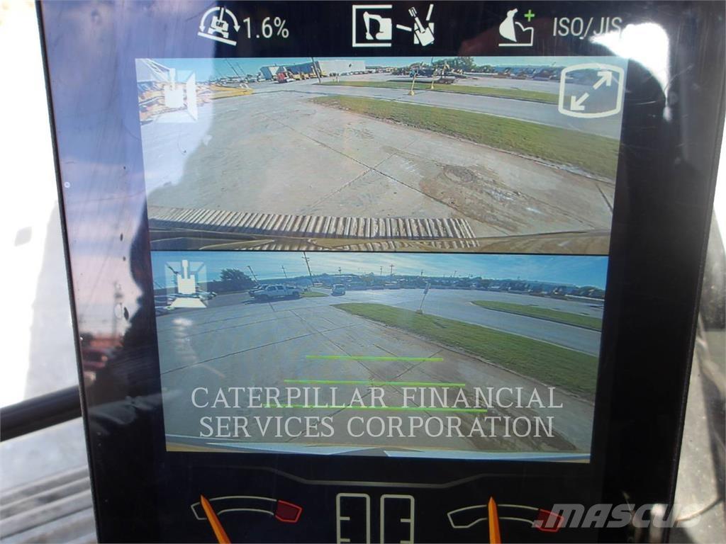 CAT 33007 Vikšriniai ekskavatoriai