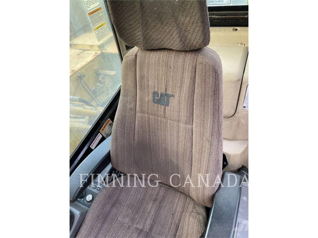 CAT 330B Vikšriniai ekskavatoriai