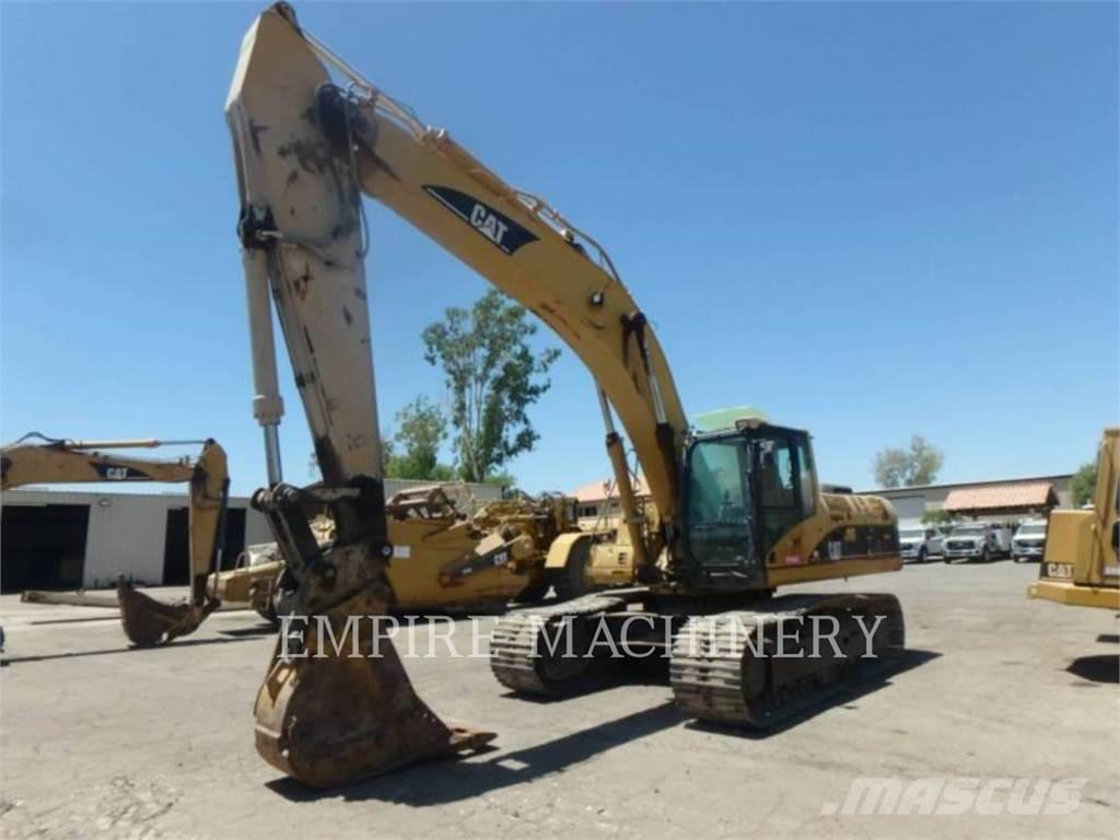 CAT 330CL Vikšriniai ekskavatoriai