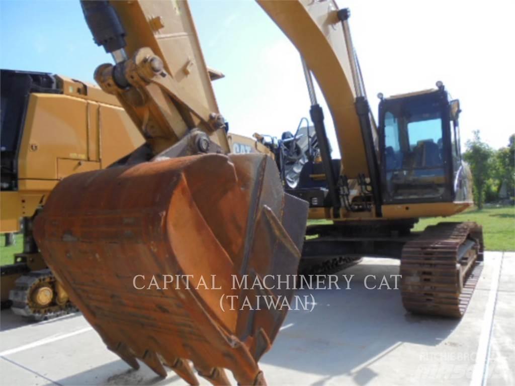 CAT 330D2L Vikšriniai ekskavatoriai