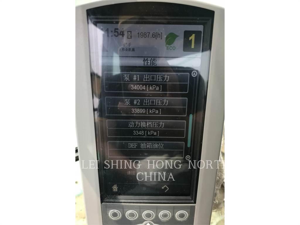 CAT 330D2L Vikšriniai ekskavatoriai