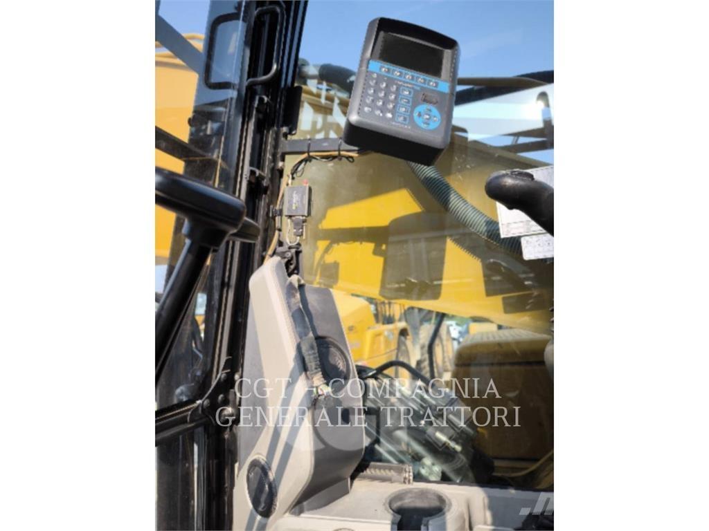 CAT 330F Vikšriniai ekskavatoriai