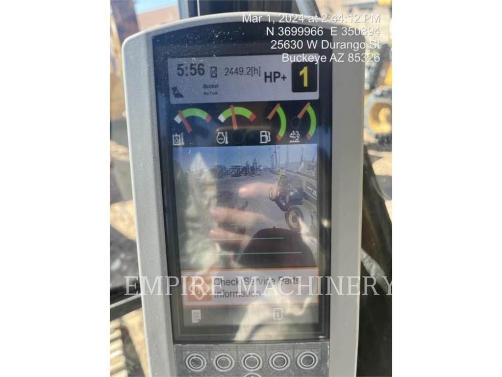 CAT 330FL Vikšriniai ekskavatoriai