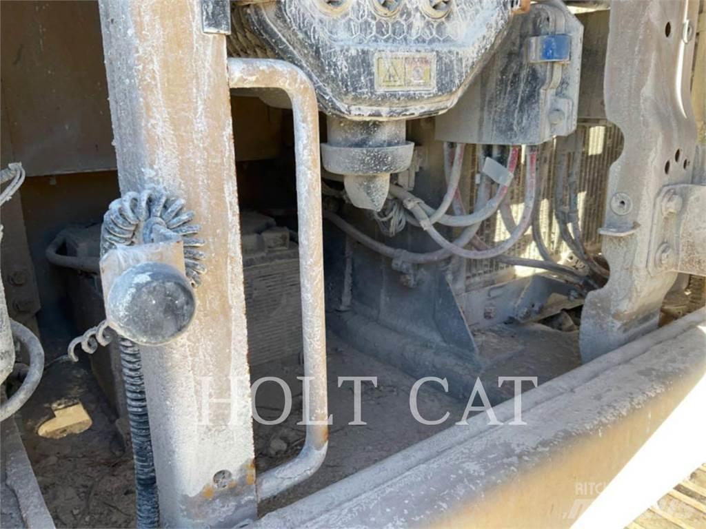 CAT 330GC Vikšriniai ekskavatoriai
