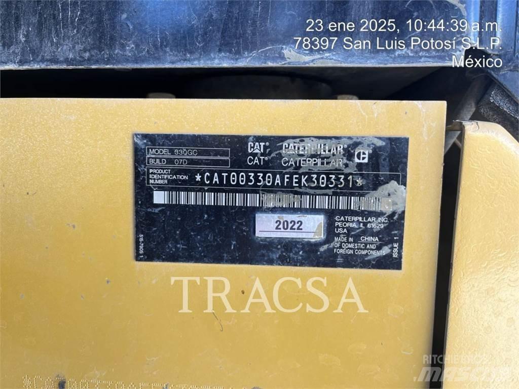 CAT 330GC Vikšriniai ekskavatoriai