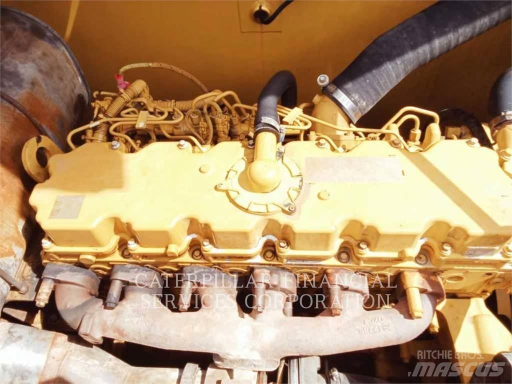 CAT 330GC Vikšriniai ekskavatoriai