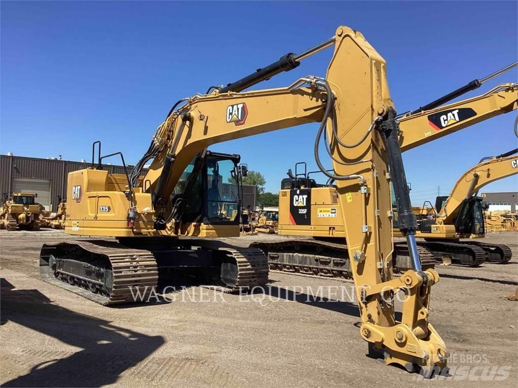 CAT 335 Vikšriniai ekskavatoriai