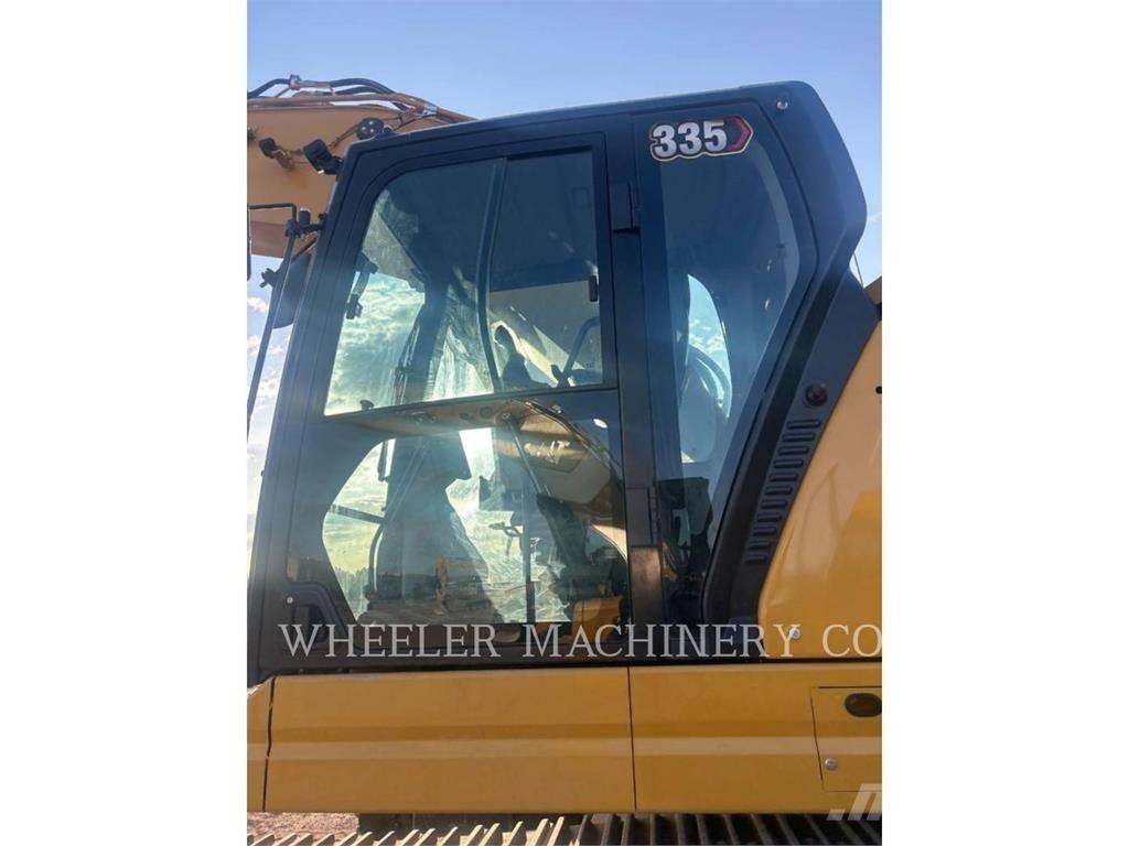 CAT 335 CF Vikšriniai ekskavatoriai