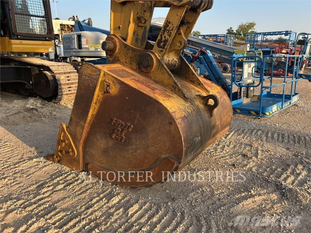 CAT 335F LCR Vikšriniai ekskavatoriai