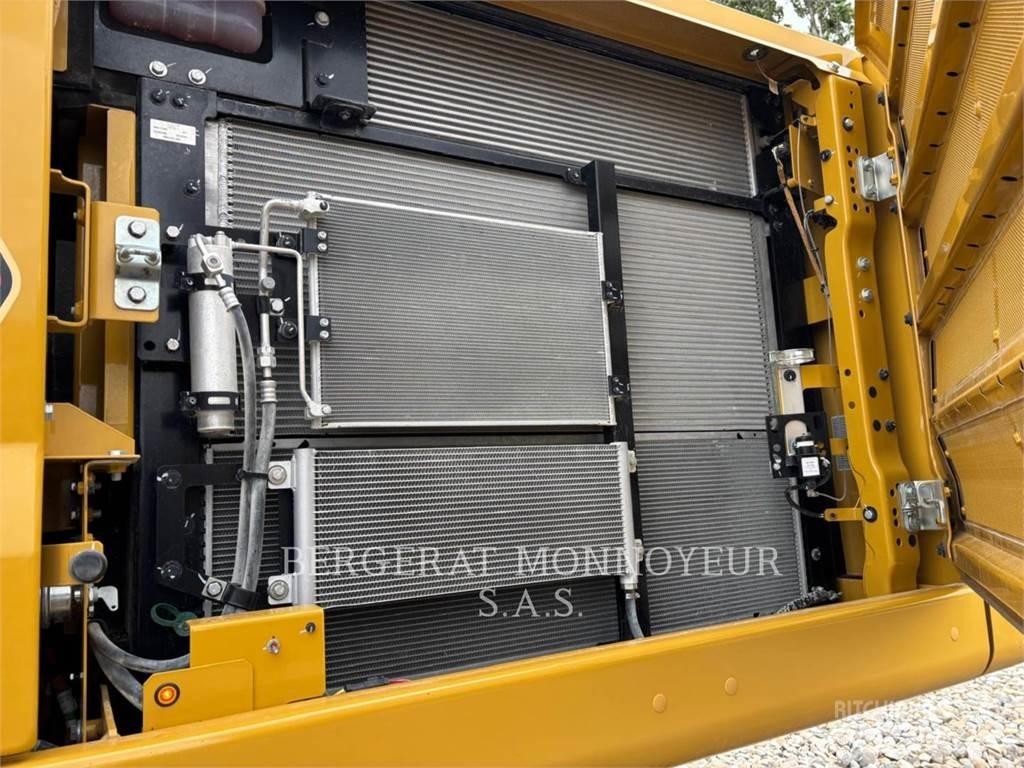 CAT 336-08 Vikšriniai ekskavatoriai
