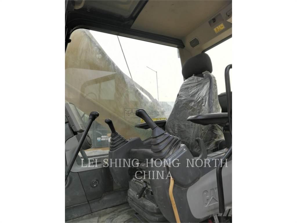 CAT 336D2 Vikšriniai ekskavatoriai