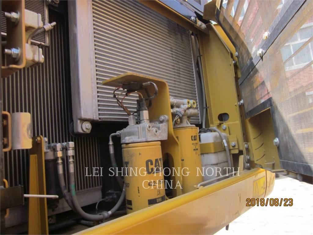 CAT 336D2 Vikšriniai ekskavatoriai