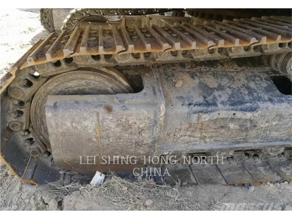 CAT 336D2 Vikšriniai ekskavatoriai