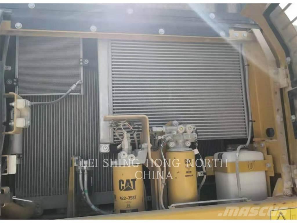 CAT 336D2 Vikšriniai ekskavatoriai