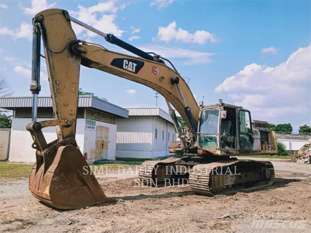 CAT 336D2 Vikšriniai ekskavatoriai