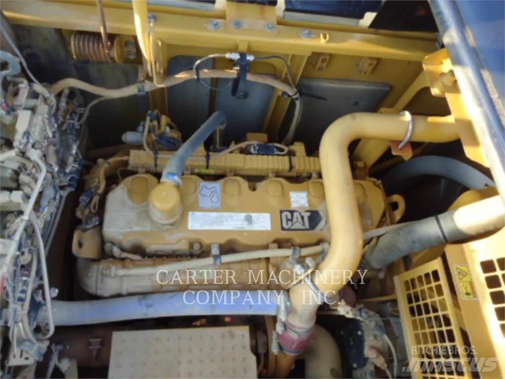 CAT 336FL Vikšriniai ekskavatoriai