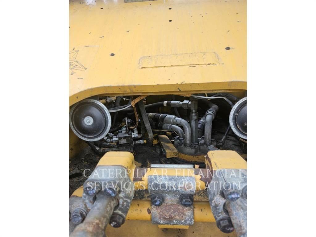 CAT 336FL Vikšriniai ekskavatoriai