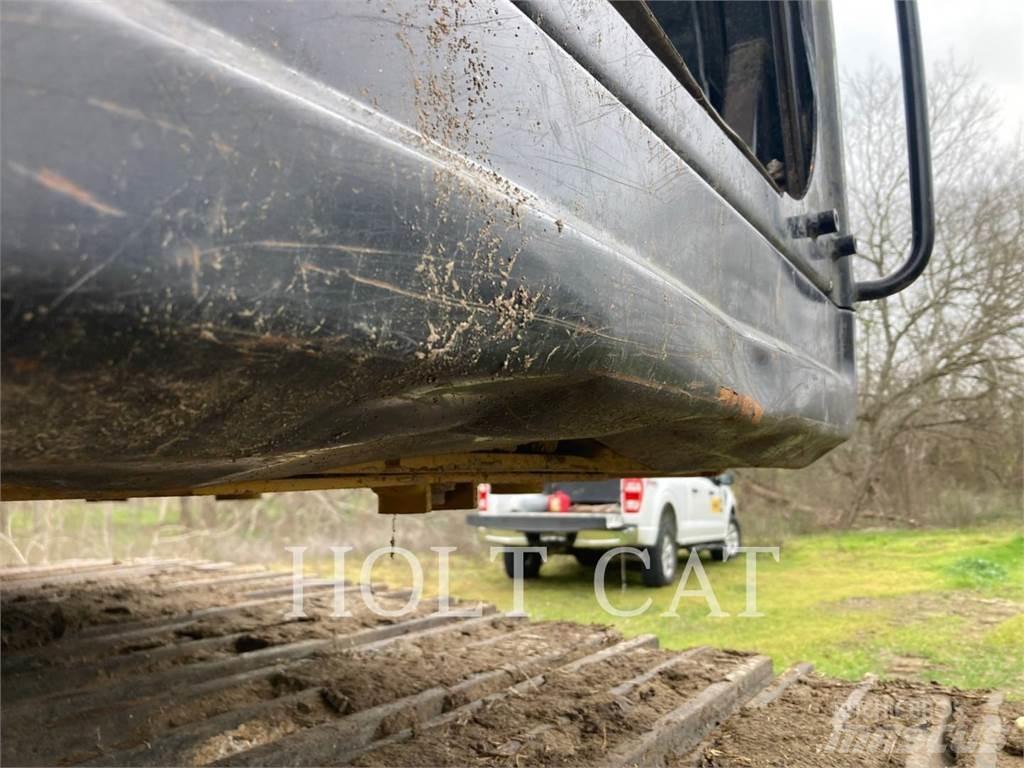 CAT 336FL Vikšriniai ekskavatoriai