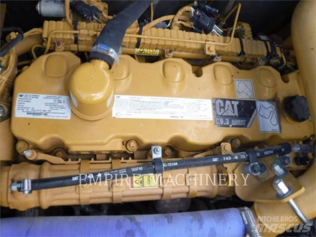 CAT 336FL Vikšriniai ekskavatoriai
