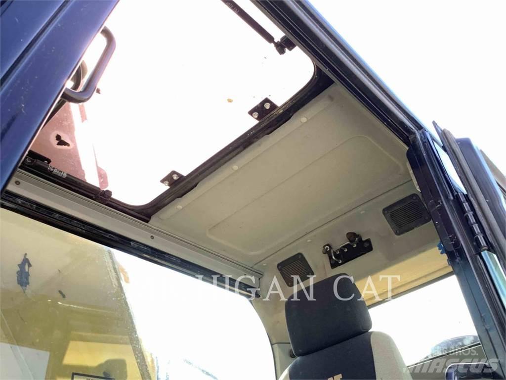 CAT 336FL LR Vikšriniai ekskavatoriai