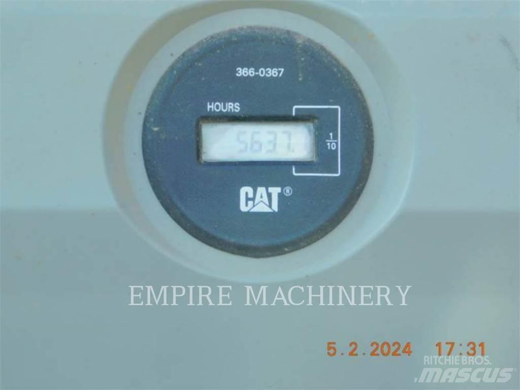 CAT 336FL XE Vikšriniai ekskavatoriai