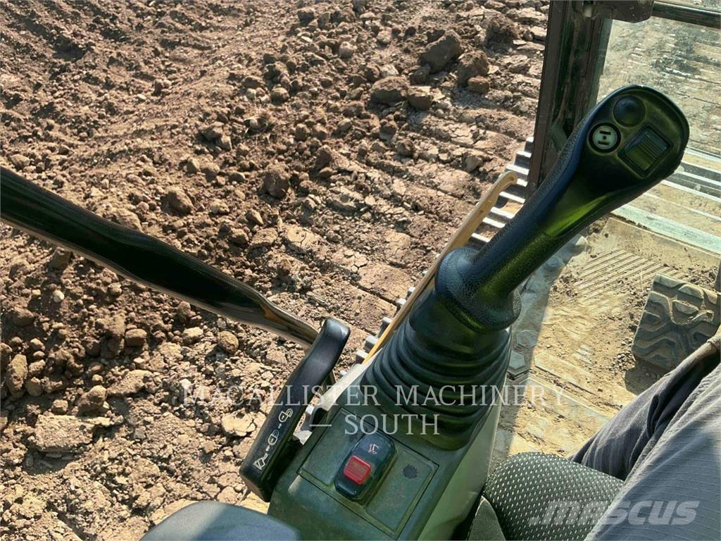 CAT 340 Vikšriniai ekskavatoriai