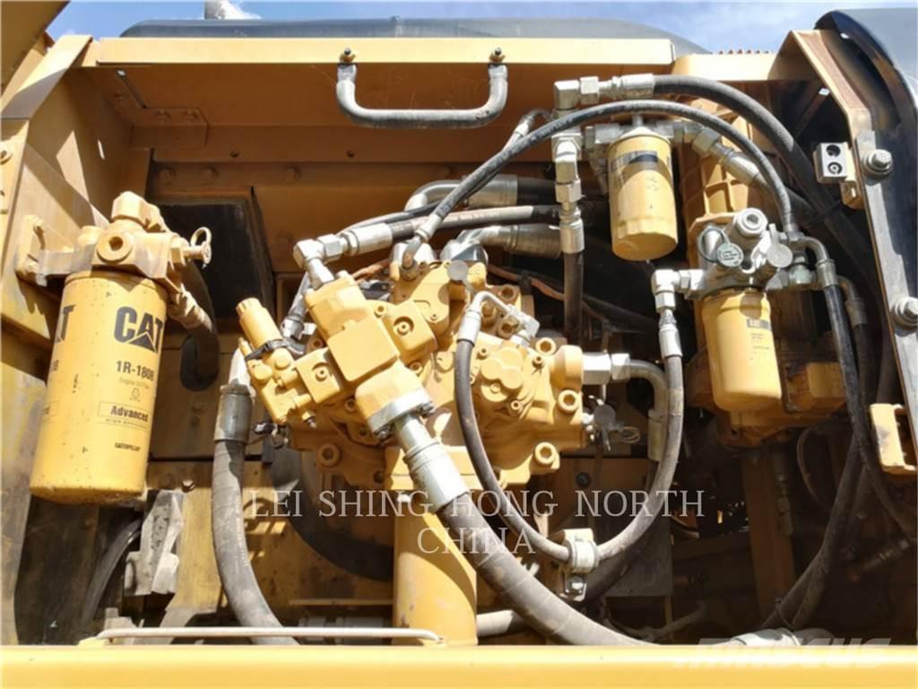 CAT 340D2L Vikšriniai ekskavatoriai