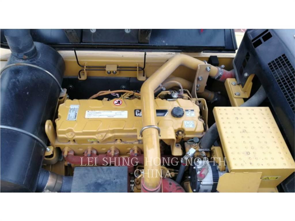 CAT 340D2L Vikšriniai ekskavatoriai