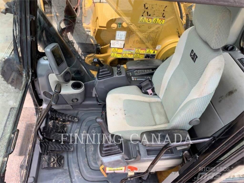 CAT 345D Vikšriniai ekskavatoriai