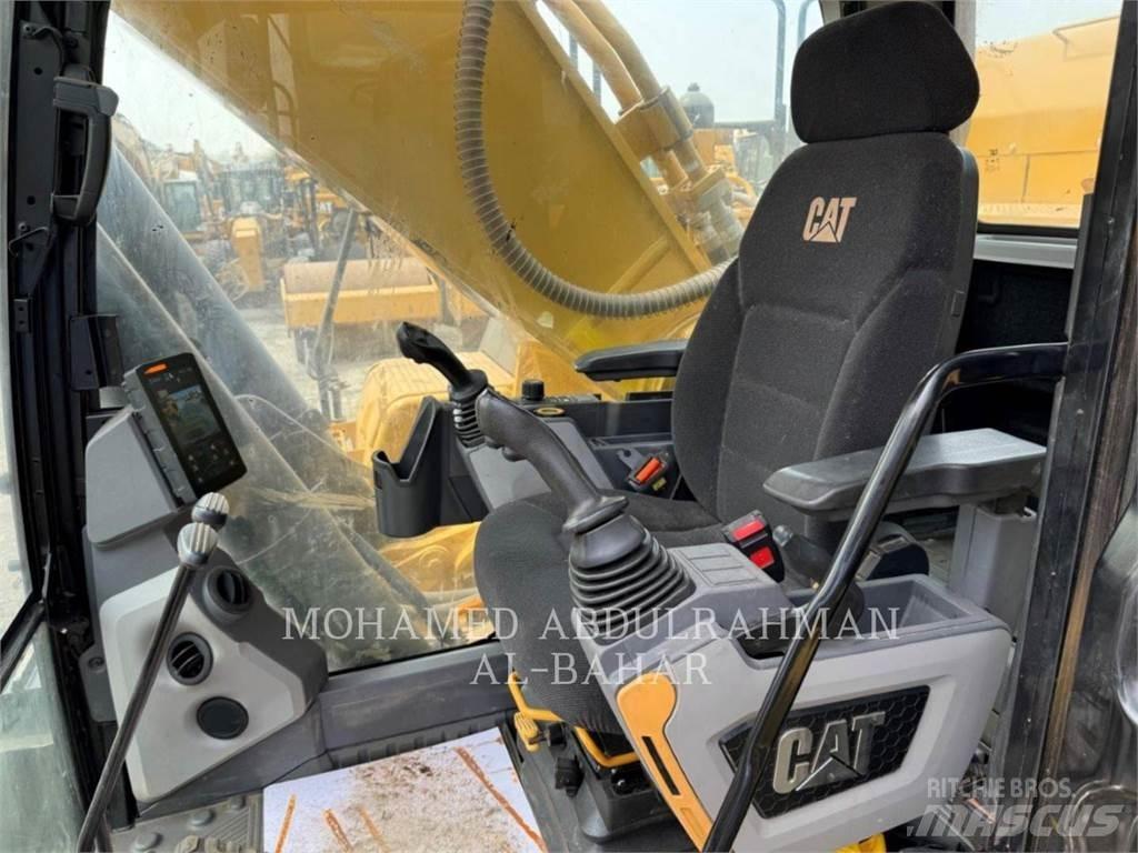 CAT 349 Vikšriniai ekskavatoriai