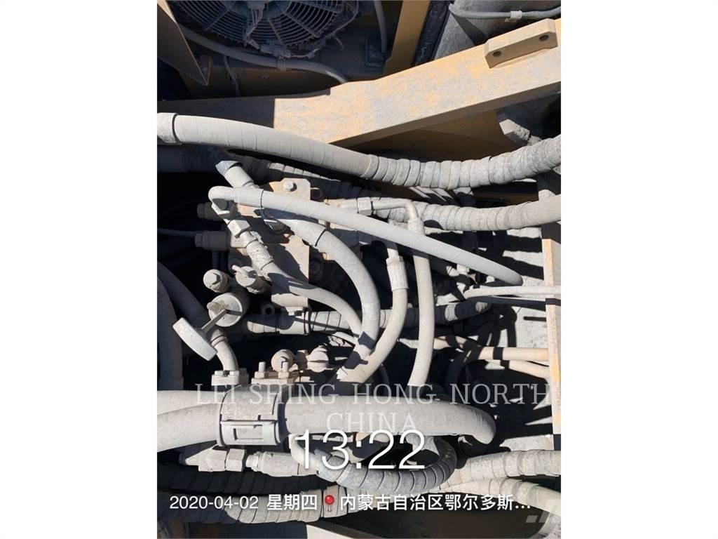 CAT 349 D2 L Vikšriniai ekskavatoriai