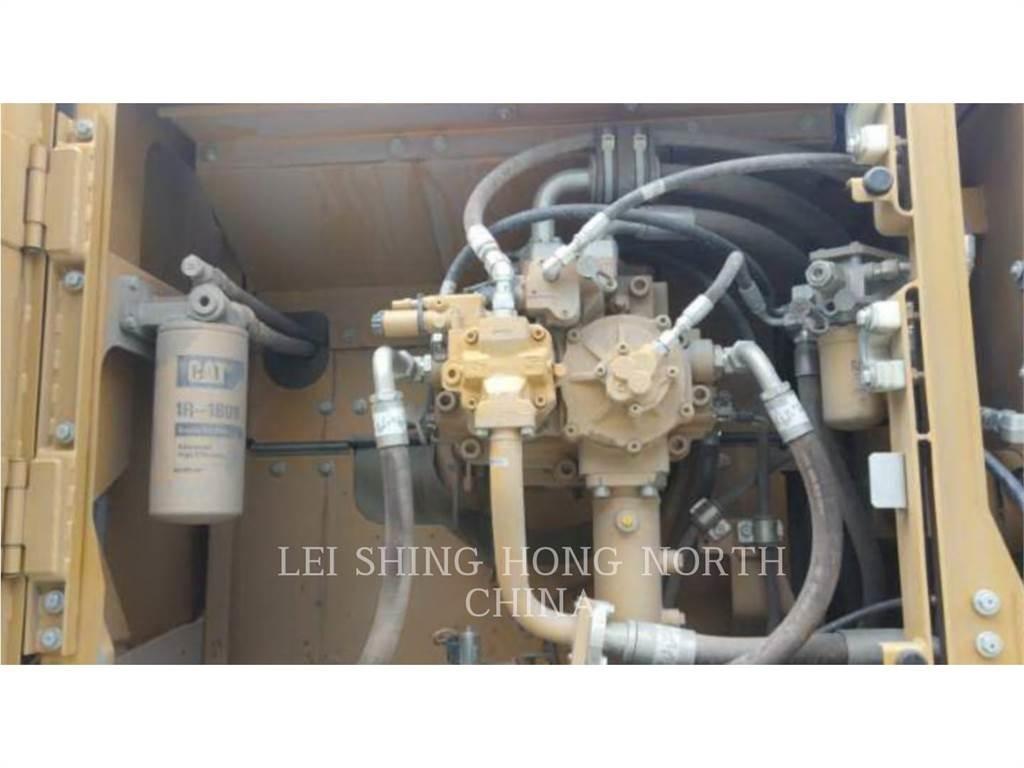 CAT 349D2L Vikšriniai ekskavatoriai