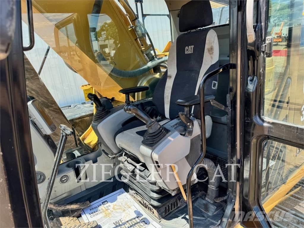 CAT 349E Vikšriniai ekskavatoriai