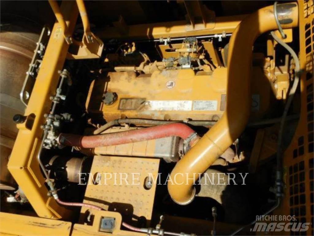 CAT 349FL Vikšriniai ekskavatoriai