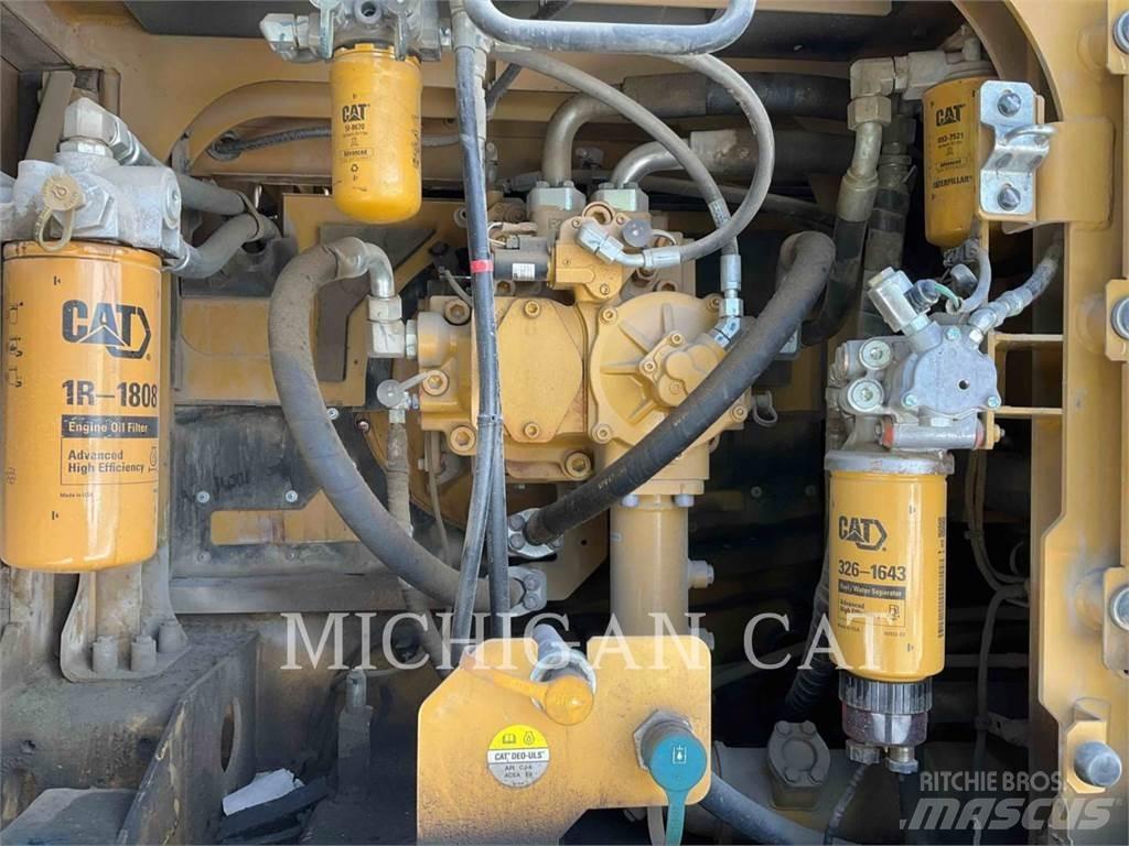 CAT 349FL + Vikšriniai ekskavatoriai