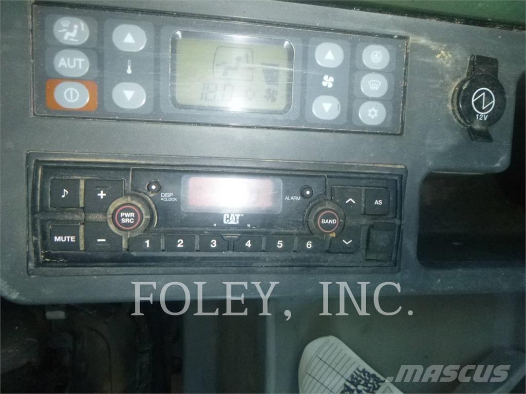 CAT 349FL Vikšriniai ekskavatoriai