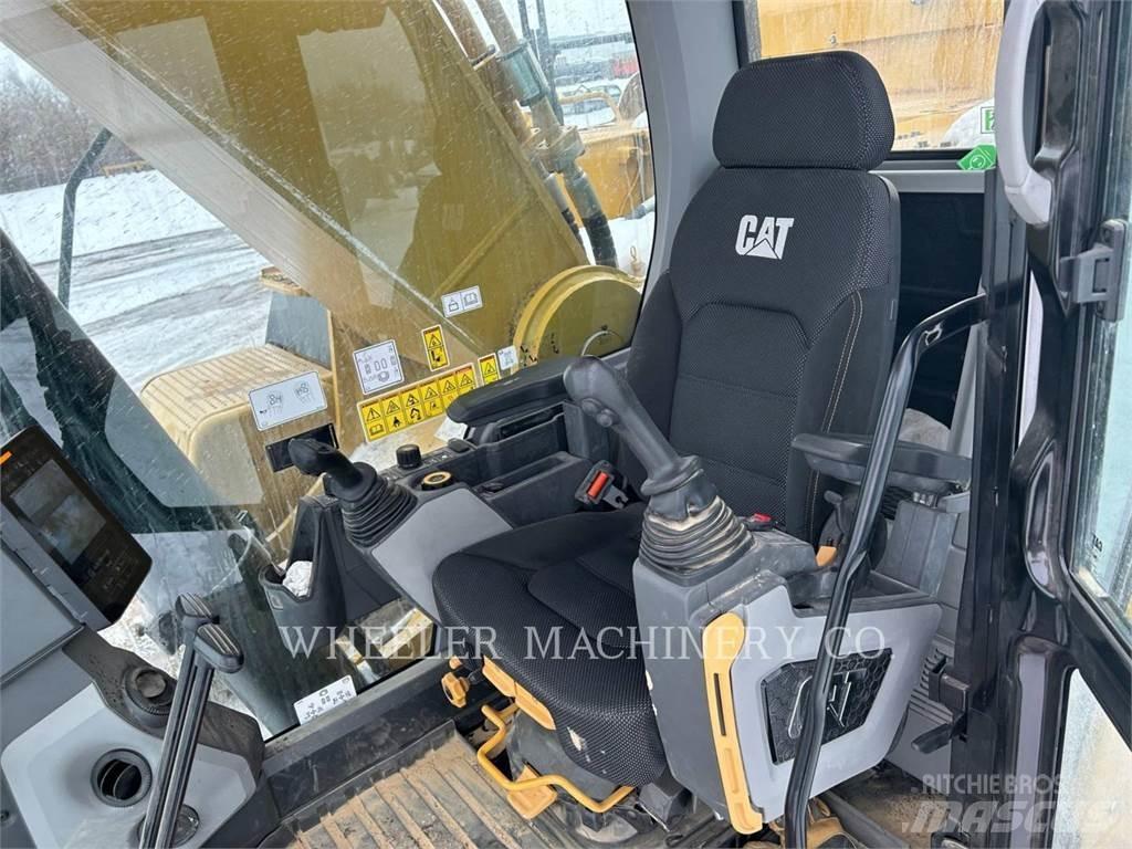 CAT 352 Vikšriniai ekskavatoriai