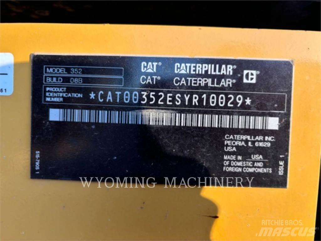 CAT 352 Vikšriniai ekskavatoriai