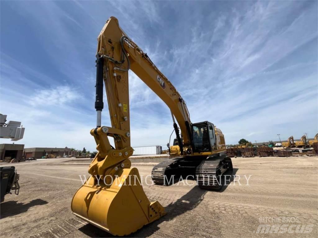 CAT 352 Vikšriniai ekskavatoriai