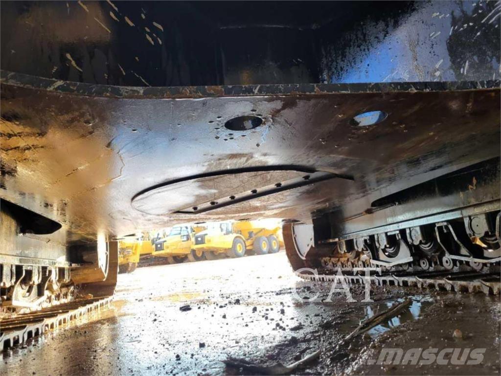 CAT 352 Vikšriniai ekskavatoriai