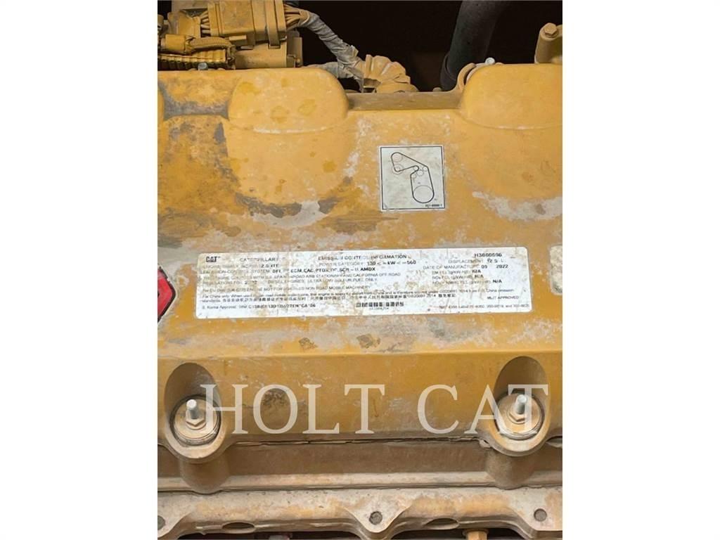 CAT 352 11 Vikšriniai ekskavatoriai