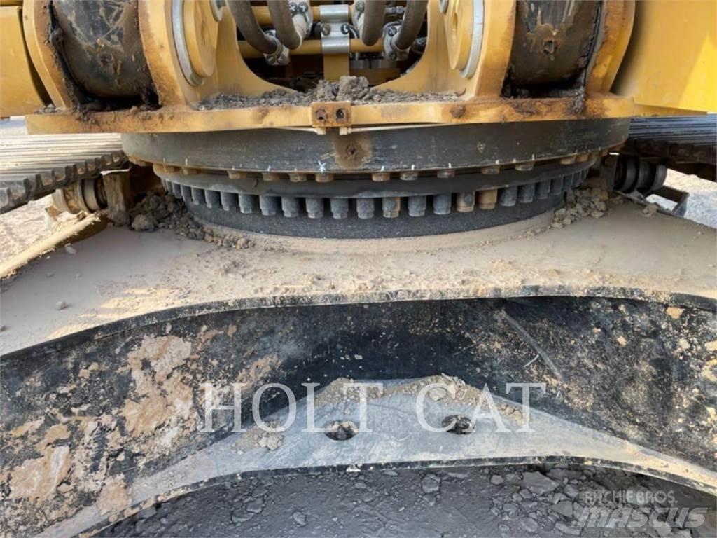 CAT 352 12 TC Vikšriniai ekskavatoriai